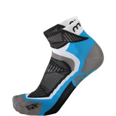 Mico | Extralight weight professional running sock | CA01287