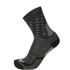 Outdoor socks medium weight natural merino short
